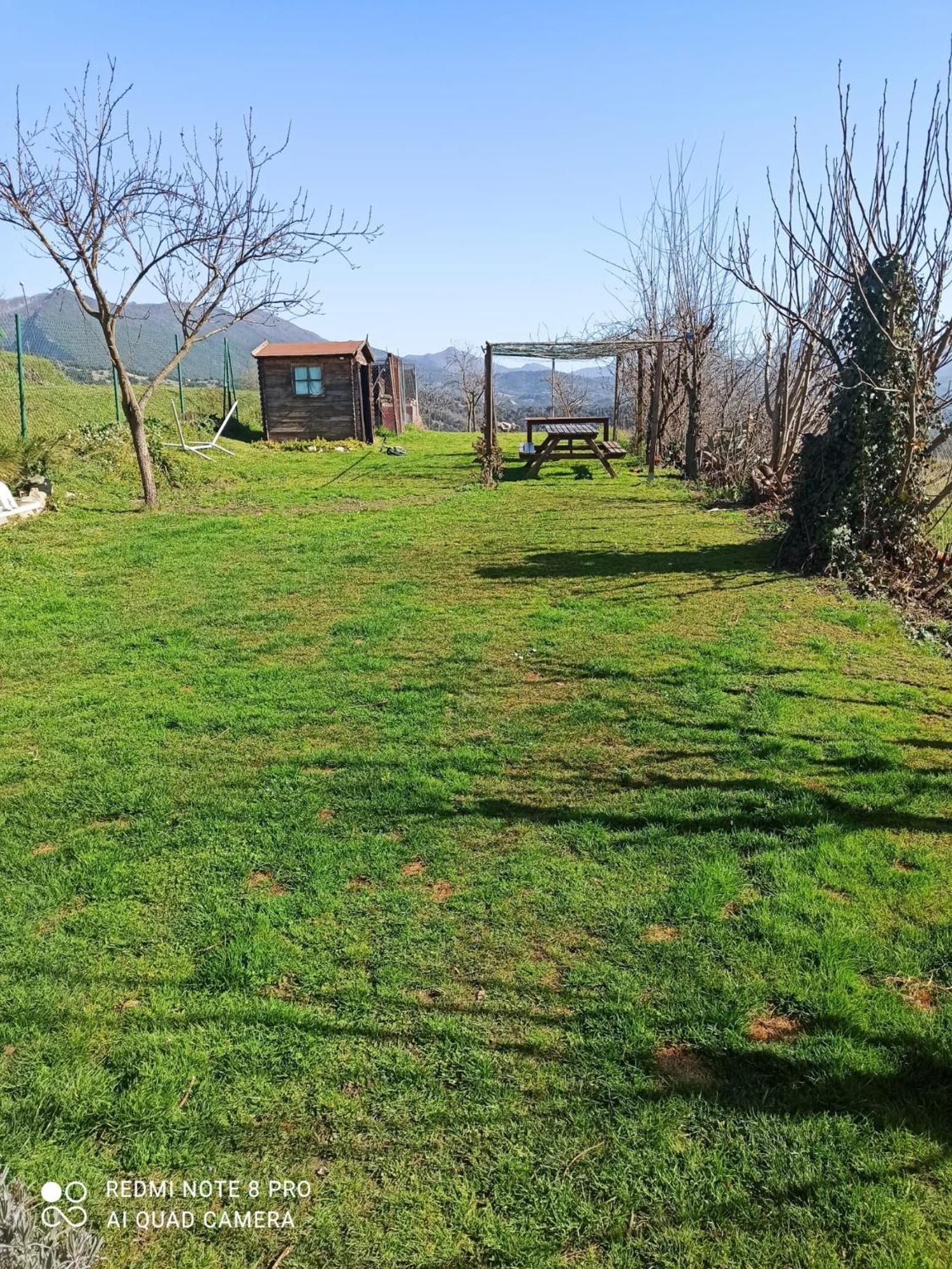 Alojamiento Compartido Cantroncxic San Pedro de Torelló エクステリア 写真